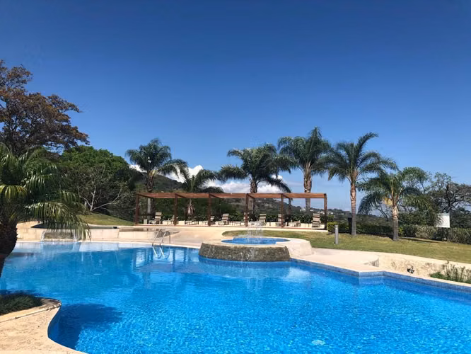 Apartamento Amueblado en Alquiler en Avalon Country, Santa Ana - Imagen 1