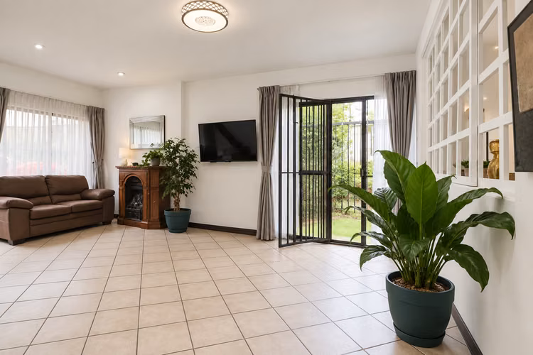 Casa en Venta en Guachipelín Escazú | Condominio Kabulia 2 Hab-VH