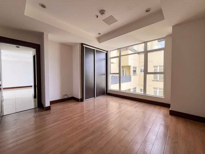 Venta de apartamento piso 12, muy amplio y con amenidades - Imagen 7
