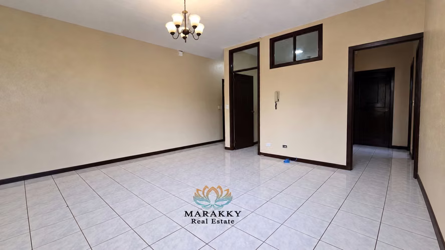 Apartamento en Alquiler, Escazú Centro, Parqueo techado, Céntrico y Seguro - Imagen 2