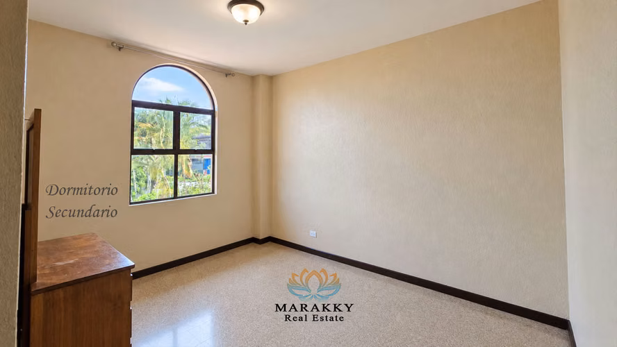 Apartamento en Alquiler, Escazú Centro, Parqueo techado, Céntrico y Seguro - Imagen 10