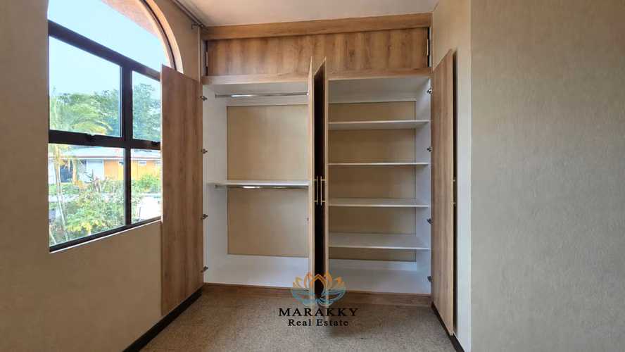 Apartamento en Alquiler, Escazú Centro, Parqueo techado, Céntrico y Seguro - Imagen 9