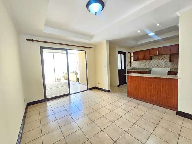 Alquiler de condominio en Pozos