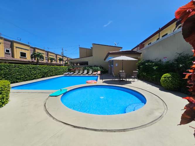 Alquiler de condominio en Pozos