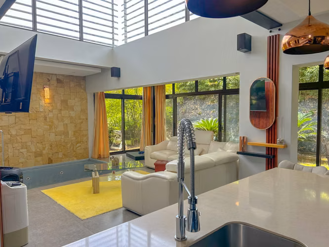 SE ALQUILA FULL AMUEBLADA EN CONDOMINIO VALLE VERDE LA GUACIMA - Imagen 10