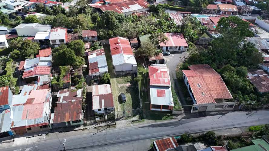 PROPIEDAD EN VENTA EN CARTAGO | 3 APARTAMENTOS + POTENCIAL DE CONSTRUIR MÁS -15 - Imagen 5