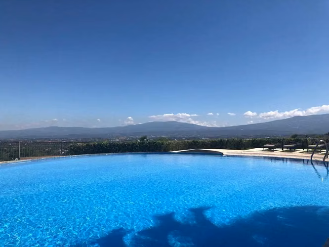 Alquilo Apartamento Amueblado en Avalon Country Santa Ana 