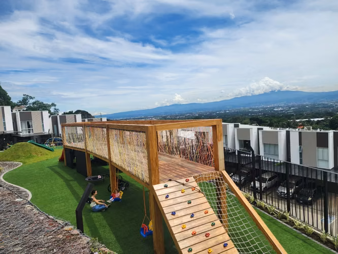 RIO ORO, Santa Ana - 3DOR/2.5BA - 115 m2