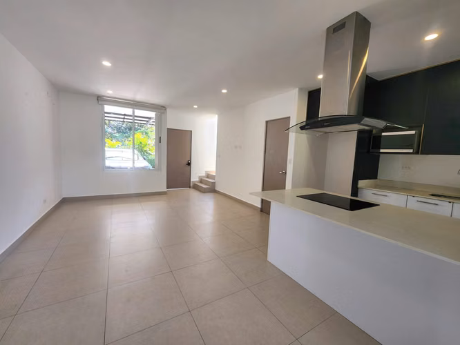 VISTAS SANTA ANA, Rio Oro - 3DOR/2.5BA - 120 m2