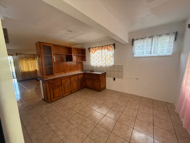 Linda casa en San Isidro de Heredia , 579 mts2 - Imagen 2