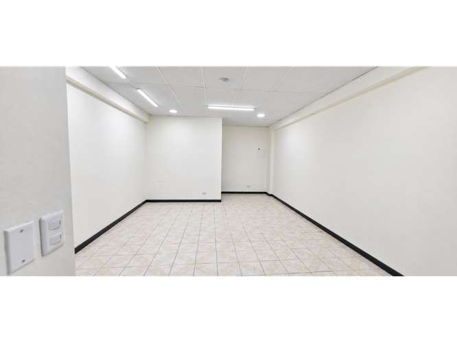 Se Alquila Local Comercial En La Sabana, San José - Imagen 1
