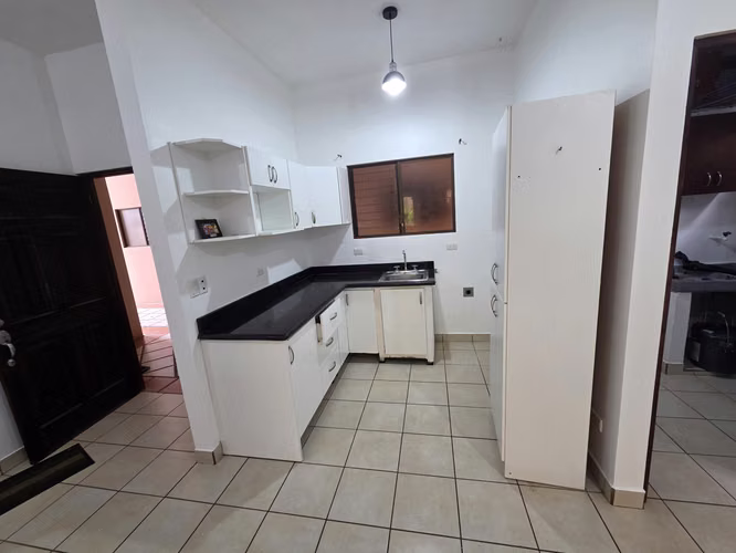 OPORTUNIDAD Apartamento rebajado Moravia  - Imagen 4