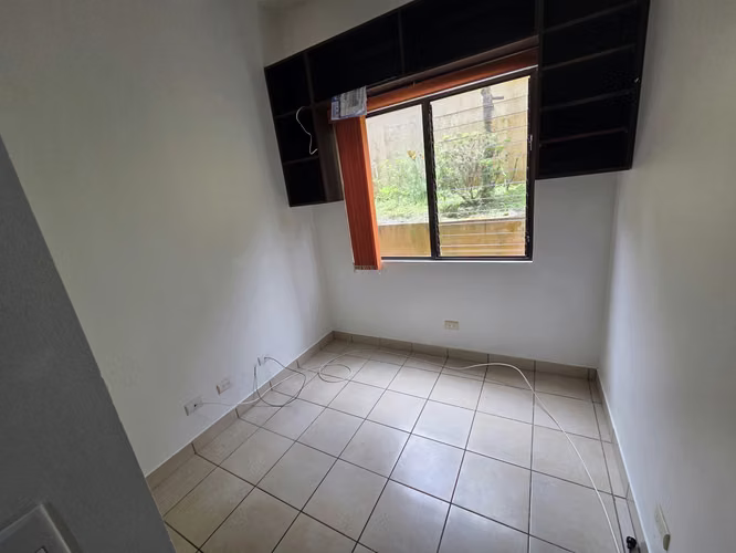 OPORTUNIDAD Apartamento rebajado Moravia  - Imagen 9