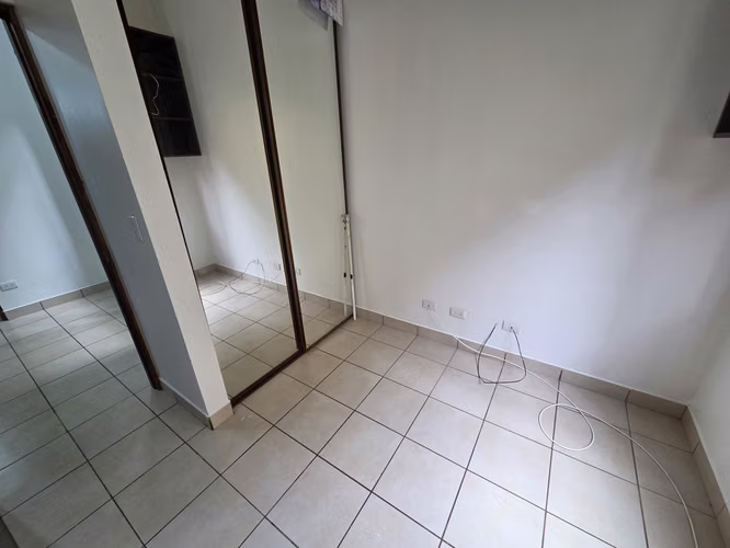 OPORTUNIDAD Apartamento rebajado Moravia  - Imagen 10