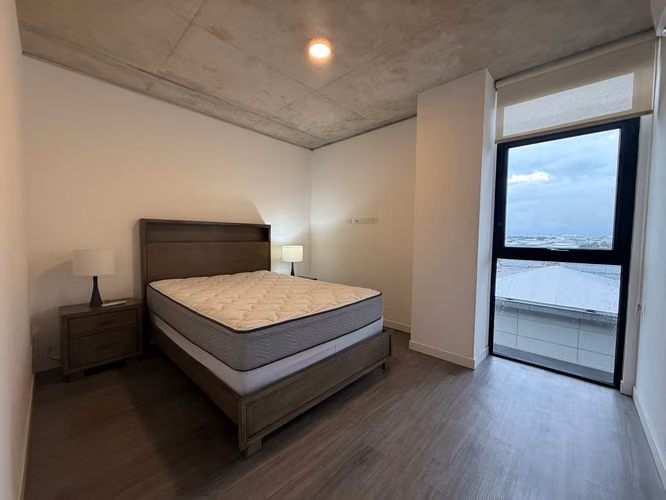 APARTAMENTO MODERNO DE 2 HABITACIONES EN ESCAZÚ