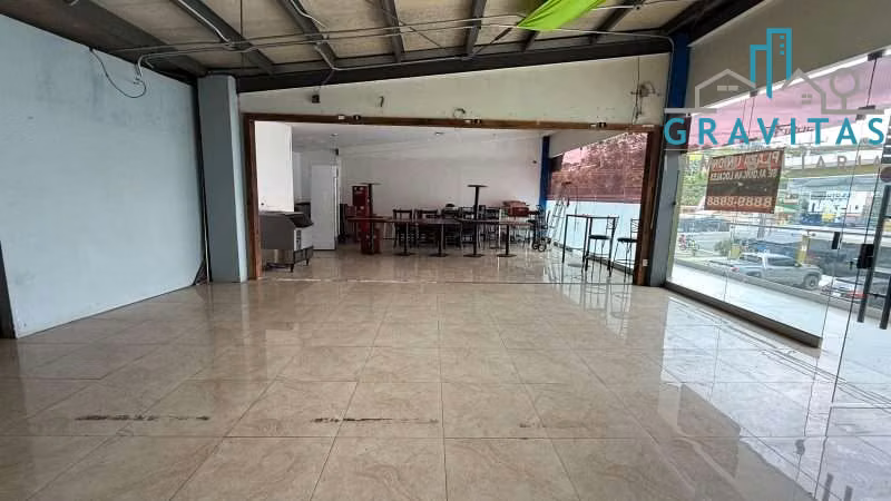 Locales Comercial en Plaza Calle Vieja, Tres Ríos, 50 m2 ID 855 - Imagen 4