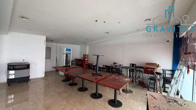 Locales Comercial en Plaza Calle Vieja, Tres Ríos, 50 m2 ID 855 - Imagen 5