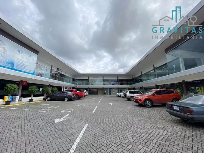 Locales Comercial en Plaza Calle Vieja, Tres Ríos, 50 m2 ID 855 - Imagen 11