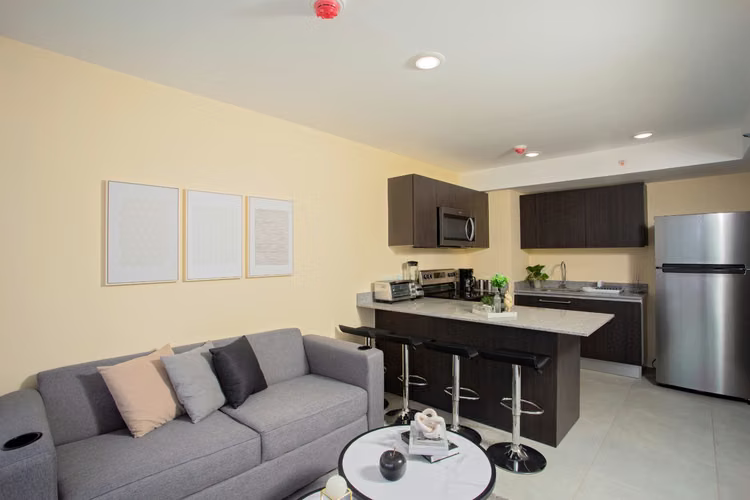 Alquiler apartamento en Torres Los Yoses