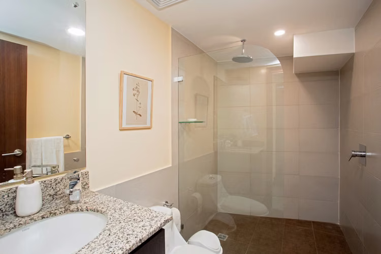 Alquiler apartamento en Torres Los Yoses