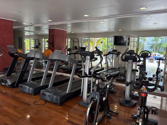 Cortijo Los Laureles, Escazú - APARTAMENTO EJECUTIVO AMOBLADO - Imagen 13