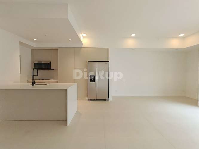Apartamento nuevo y  amplio de 3 habitaciones en Parkwood, Nunciatura. Rohrmoser/ Sabana