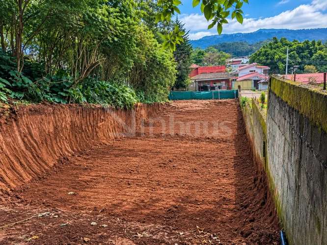 LOTE RESIDENCIAL DE 444 M2 | CERCA DE SAINT CLARE - Imagen 5