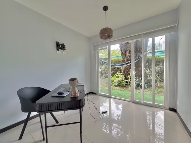 Apartamento  amueblado en alquiler en Santa Ana - HGM