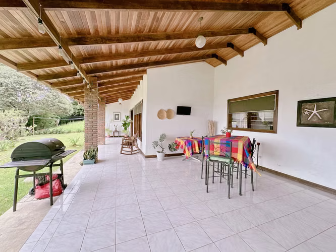 OPORTUNIDAD DE COMPRA DE LOTE + CASA EN PIEDADES DE SANTA ANA - Imagen 2
