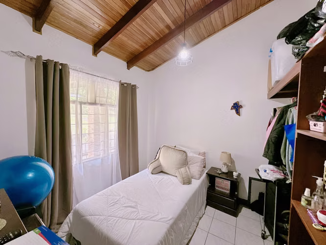 OPORTUNIDAD DE COMPRA DE LOTE + CASA EN PIEDADES DE SANTA ANA - Imagen 11