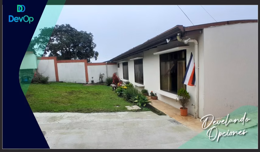 Propiedad de Uso Mixto en Zona Comercial de Alta Plusvalía  Una propiedad excepcional