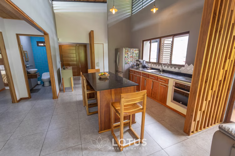 Casa en Venta en Santa María de Dota — Una Planta, Cód. AJ048