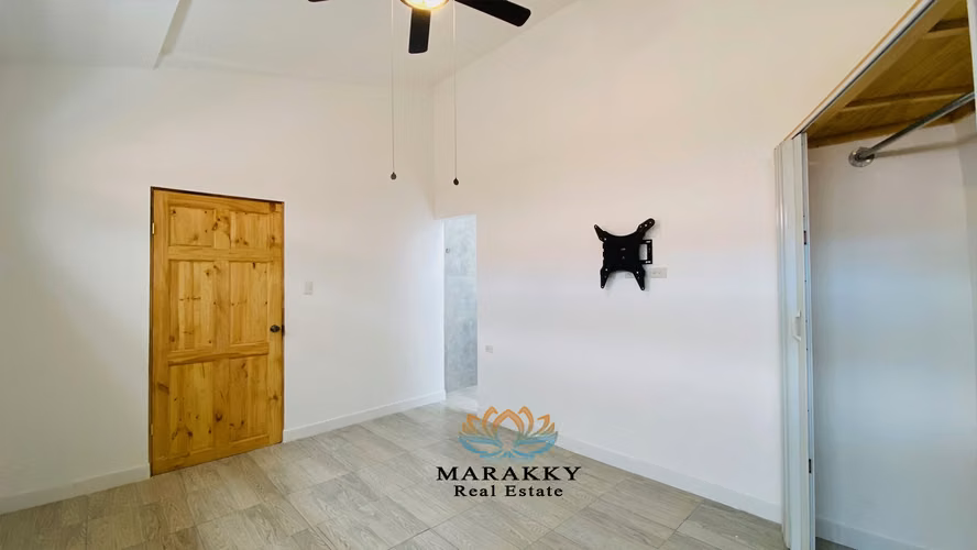 Estrene Apartamento en Bello Horizonte, Escazú con Vistas, Incluye Agua y Luz, mascota pequeña sí - Imagen 17
