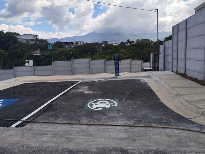 Alquiler de Casa Nueva en Condominio Nova, San Miguel Desamparados - Incluye Cuota Condominal  - Imagen 17