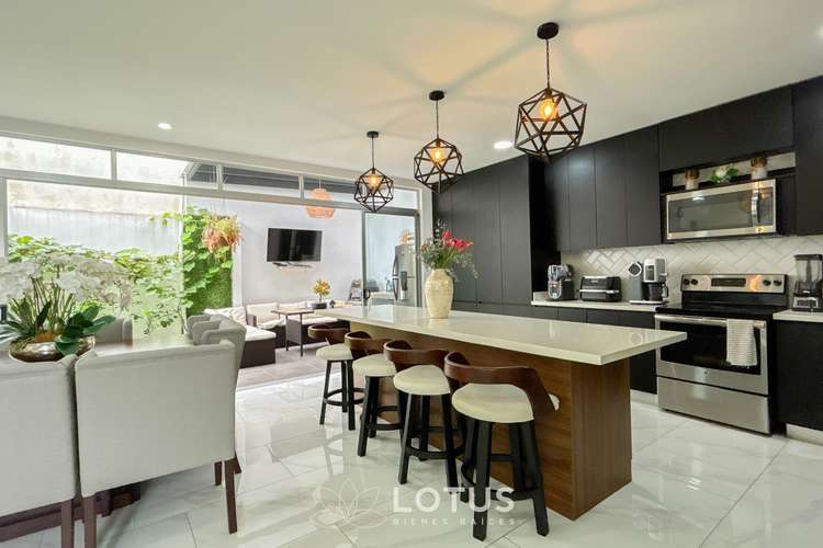 Casa en Venta en Condominio Distrito San Juan, Tres Ríos — 5 hab., como nueva, Cód. AJ075 - Imagen 7