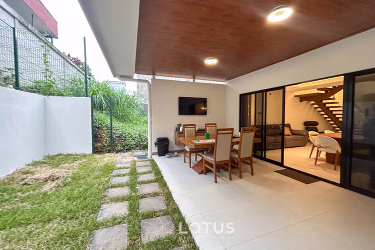 Casa en Venta en Condominio Avenida del Este, Curridabat — 5 hab., Cód. AJ076 - Imagen 11