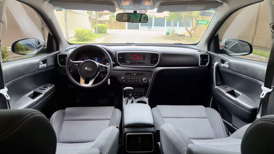 Kia Sportage Automatico 4X4 Año 2022 VERSION NACIONAL IMPECABLE!! - Imagen 11