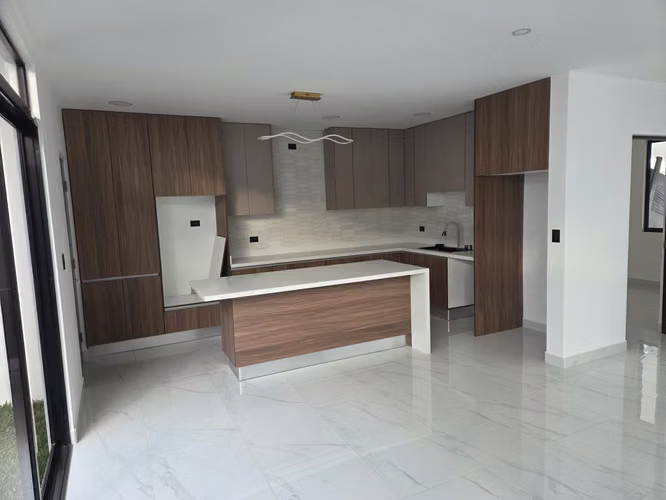 Casa en exclusivo Condominio en Tres Ríos/4 habitaciones  - Imagen 3