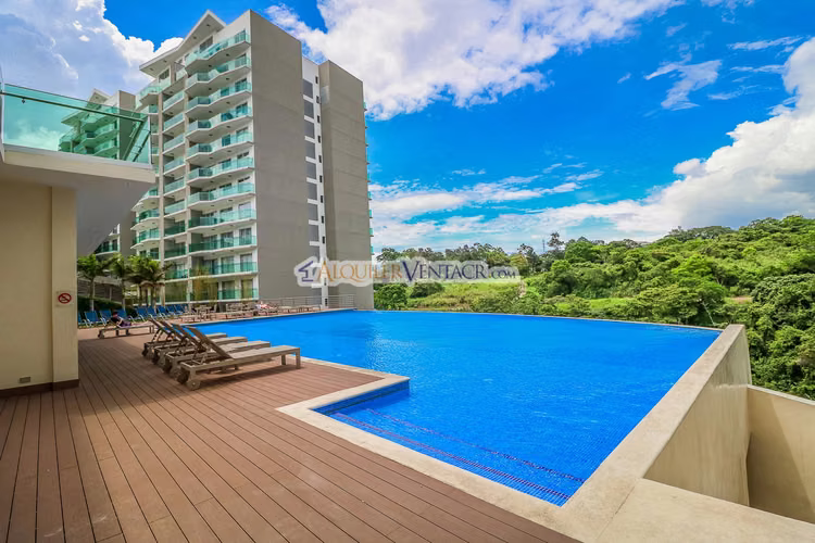 LUJOSO PENTHOUSE CON VISTA EN TORRE PARADISUS ROHRMOSER PAVAS - Imagen 18