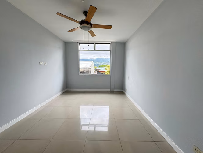 Apartamento de alquiler en la Sabana  - Imagen 3