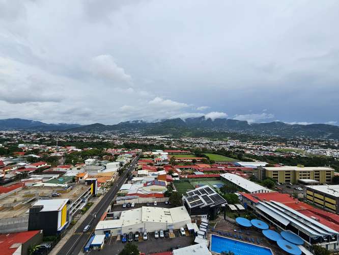 Exclusivo Penthouse en Sabana Sur - 359 m2 - Imagen 12