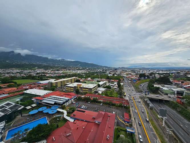Exclusivo Penthouse en Sabana Sur - 359 m2 - Imagen 9