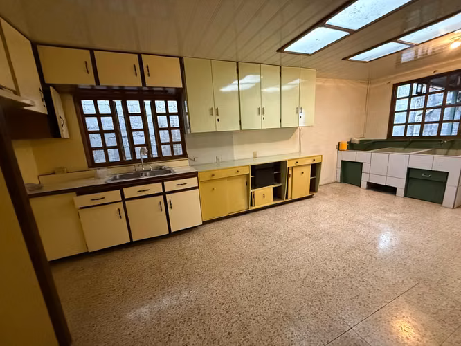 SE VENDE PROPIEDAD EN CALLE FALLAS DESAMPARADOS - Imagen 3