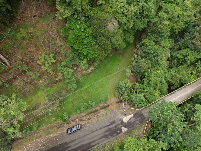 Finca con río y catarata en San Juan de Parrita