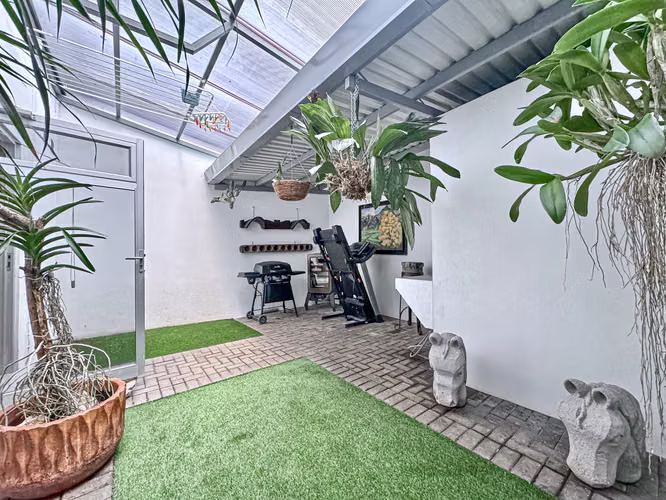 Condo-apartment Prive Palms-patio-walkable to stores- Escazu - Imagen 11