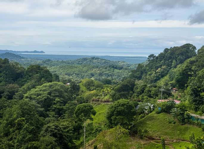 Natural Paradise with Ocean Views, River and Waterfall in Parrita