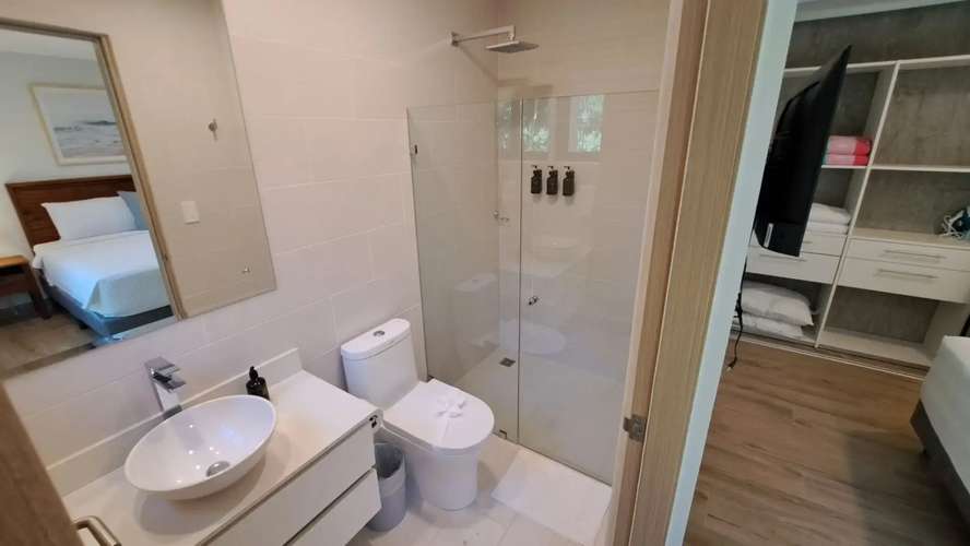 Condominio Nuevo Torres del Mar 2301 en Jacó: 2 Dormitorios, Cerca de la Playa, Diseño Moderno - Imagen 13