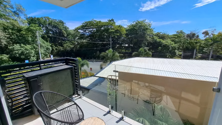 Torres del Mar 1302 Nuevo Condominio en Jacó: 2 Hab, Cerca del Mar, Diseño Moderno - Imagen 10