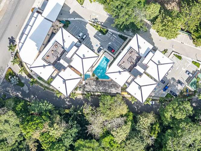 Condominio Nuevo Torres del Mar 2301 en Jacó: 2 Dormitorios, Cerca de la Playa, Diseño Moderno - Imagen 2