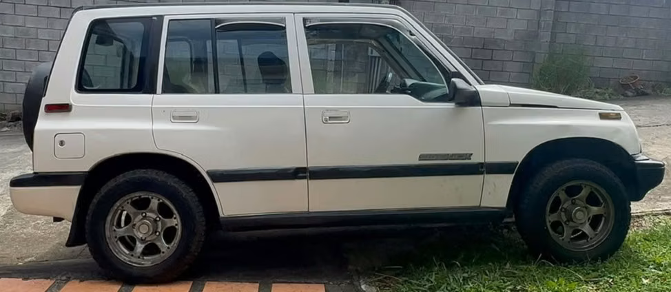 Sidekick 97 4x4